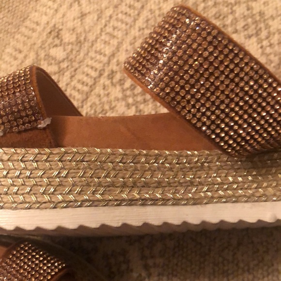 BNWT sparkly wedges - Picture 5 of 7